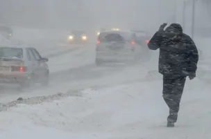 Штормовое предупреждение. Сильный снег